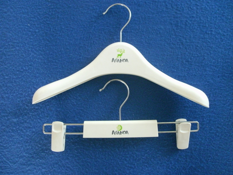 Plasctic matched hanger